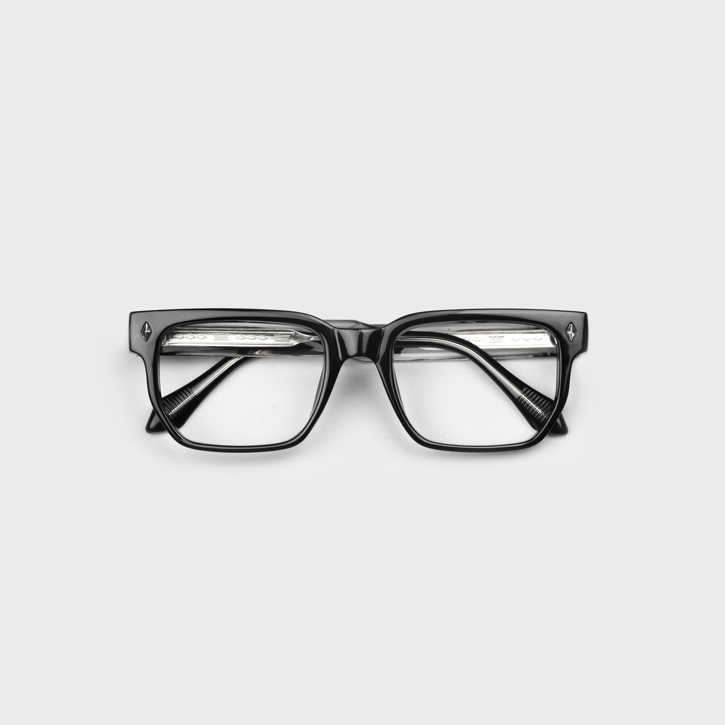 Lonar // Noir