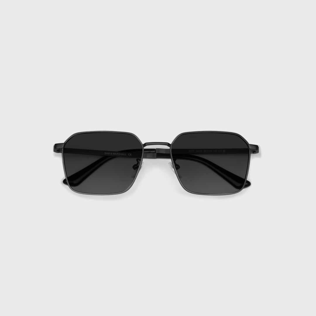 Gaze // Black