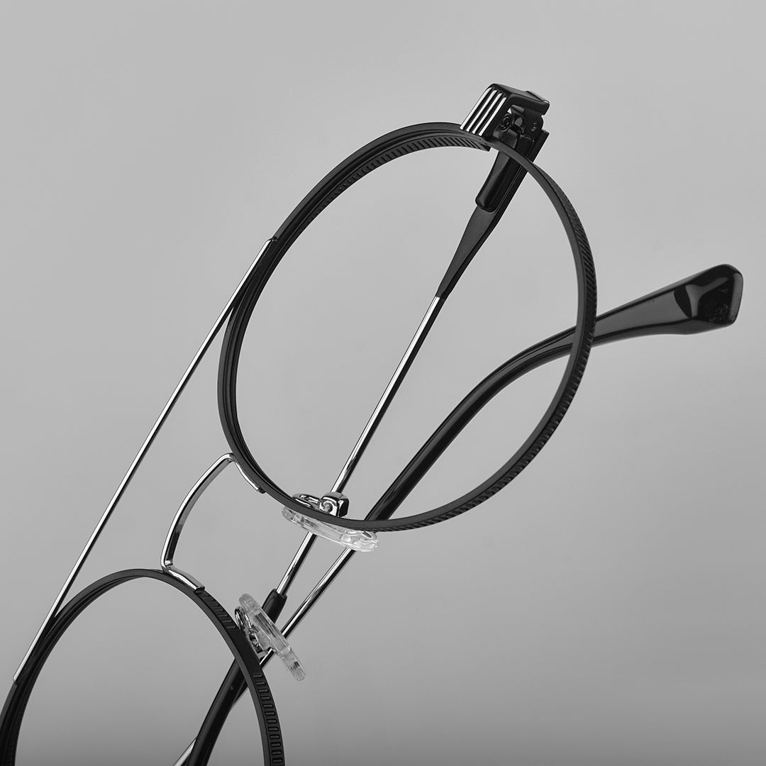 Zirconium (Zr) // Black Silver