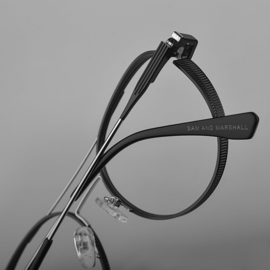 Zirconium (Zr) // Black Silver