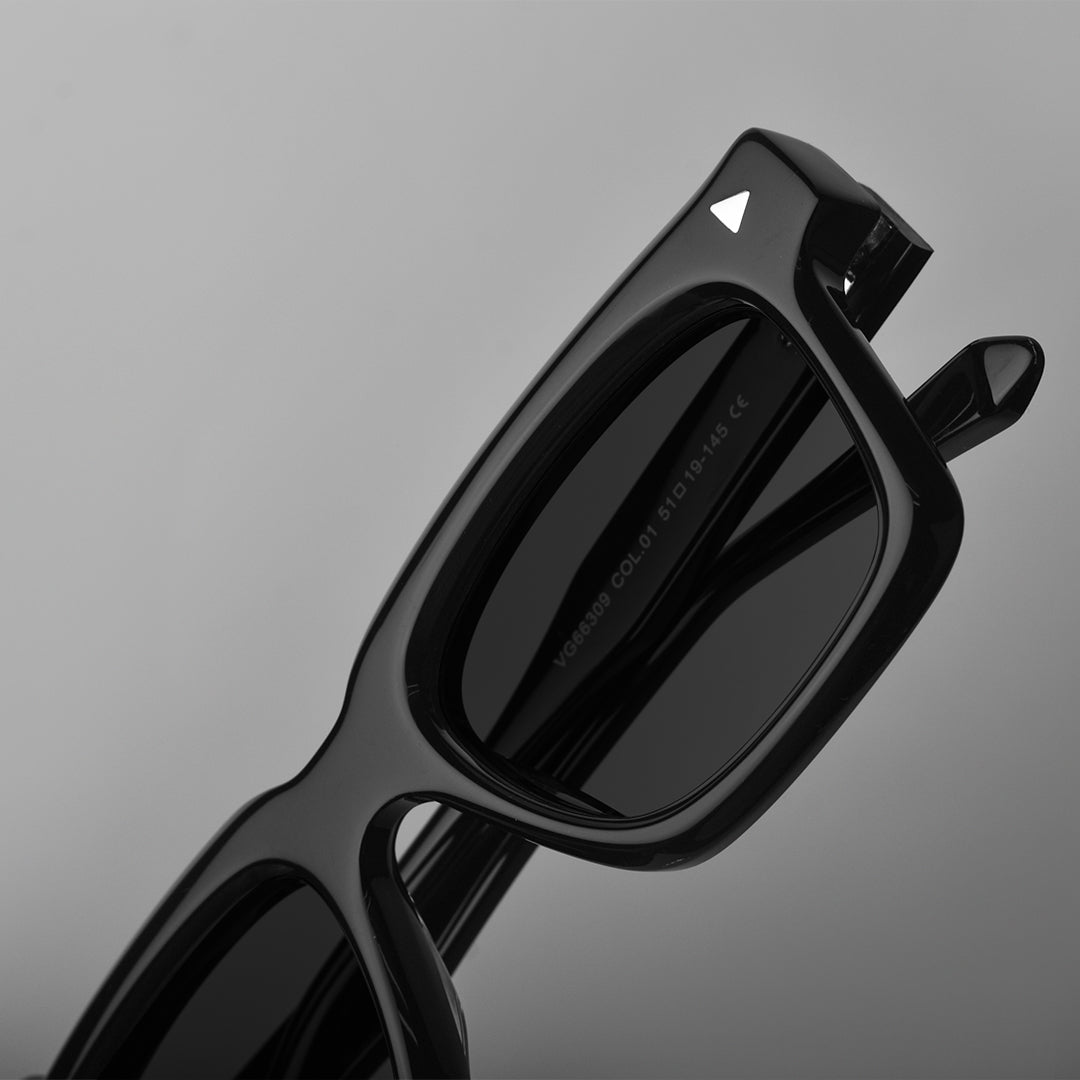 Duke // Black
