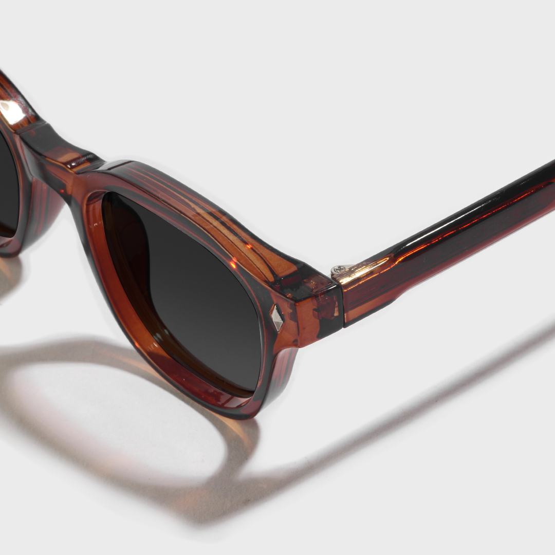 Nubra // Brown