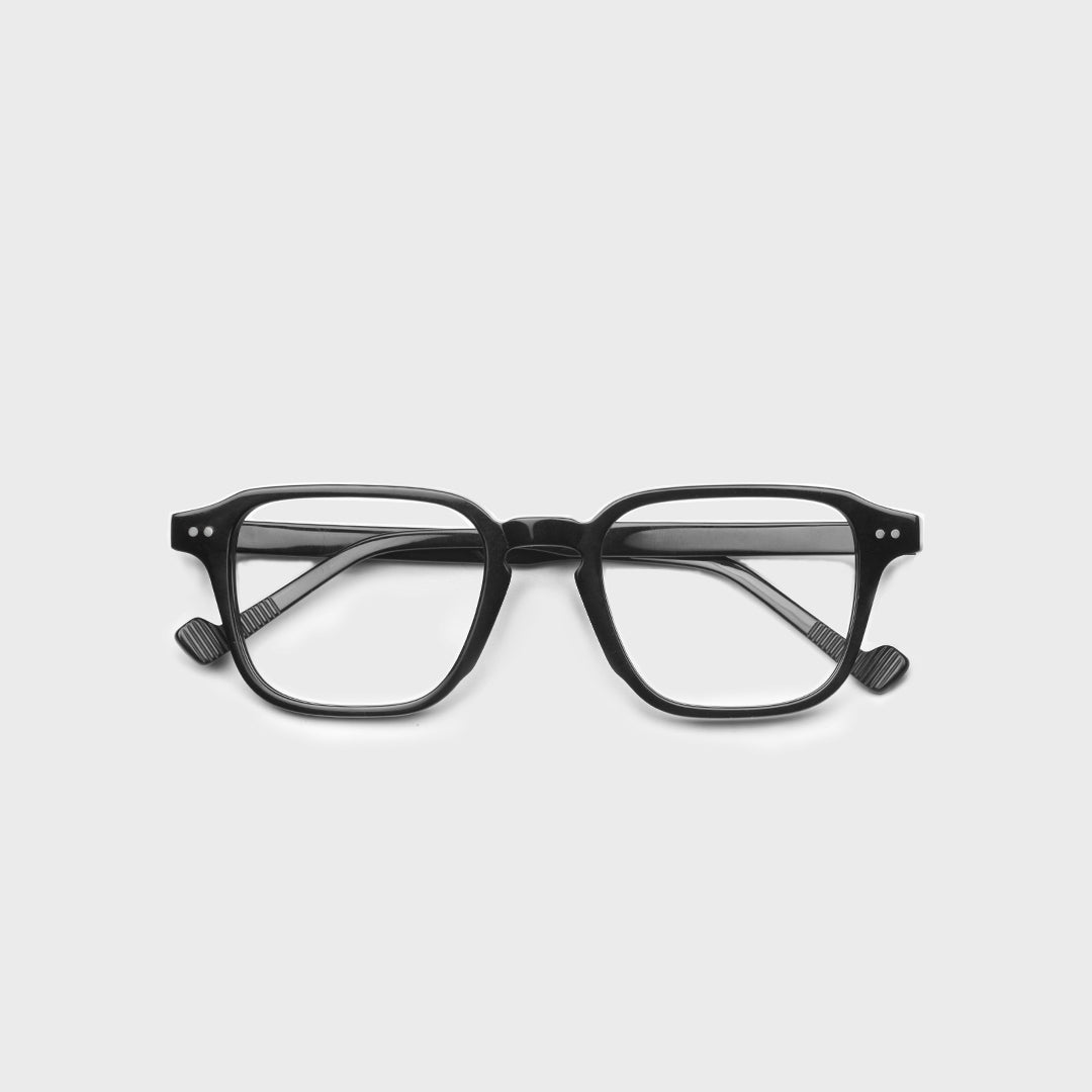 Ember // Black