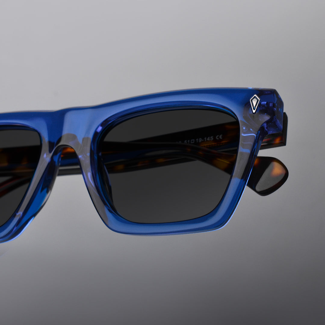 Rocco // Textured Blue
