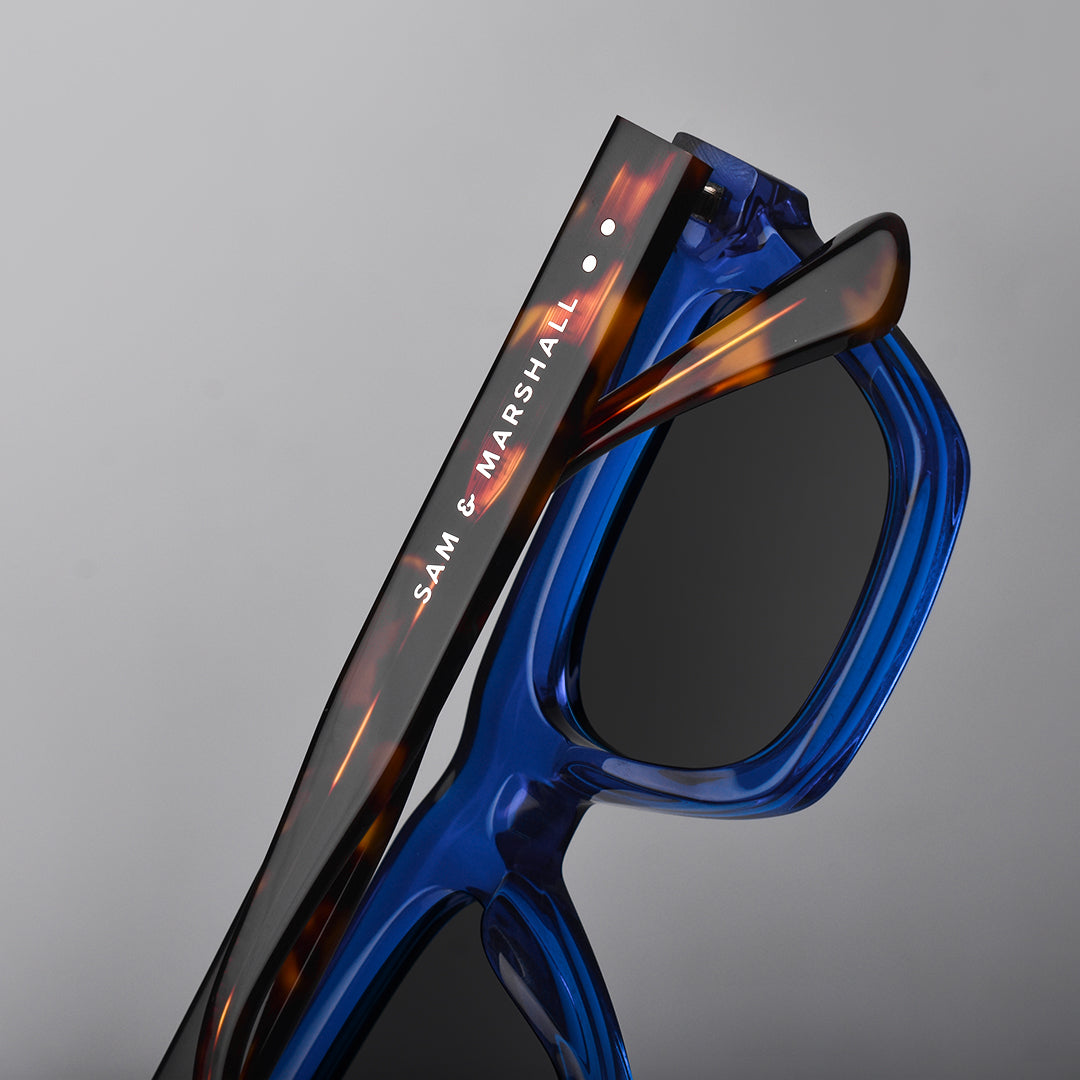 Rocco // Textured Blue