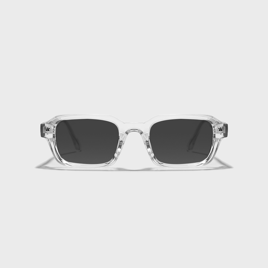Tawang // White