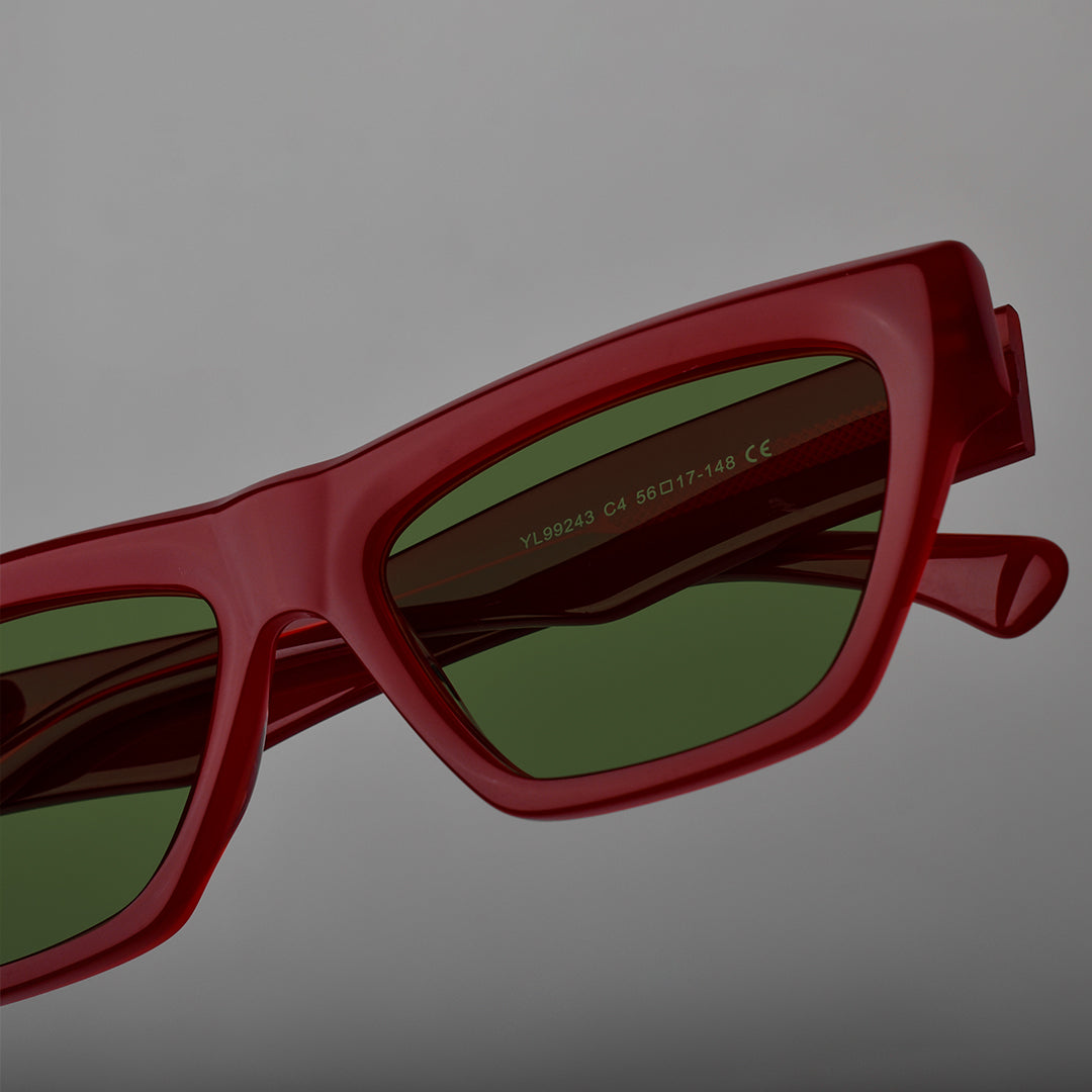 Falcon // Red