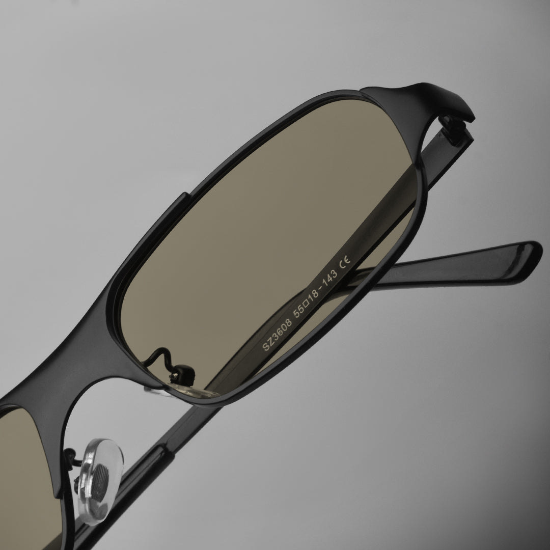 Benedict // Black Khaki