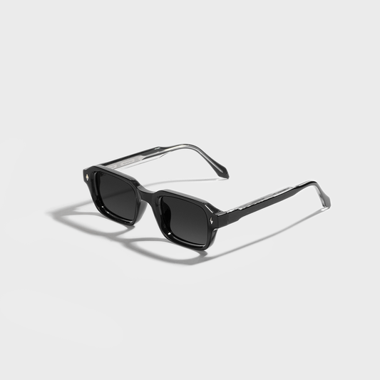 Tawang // Black